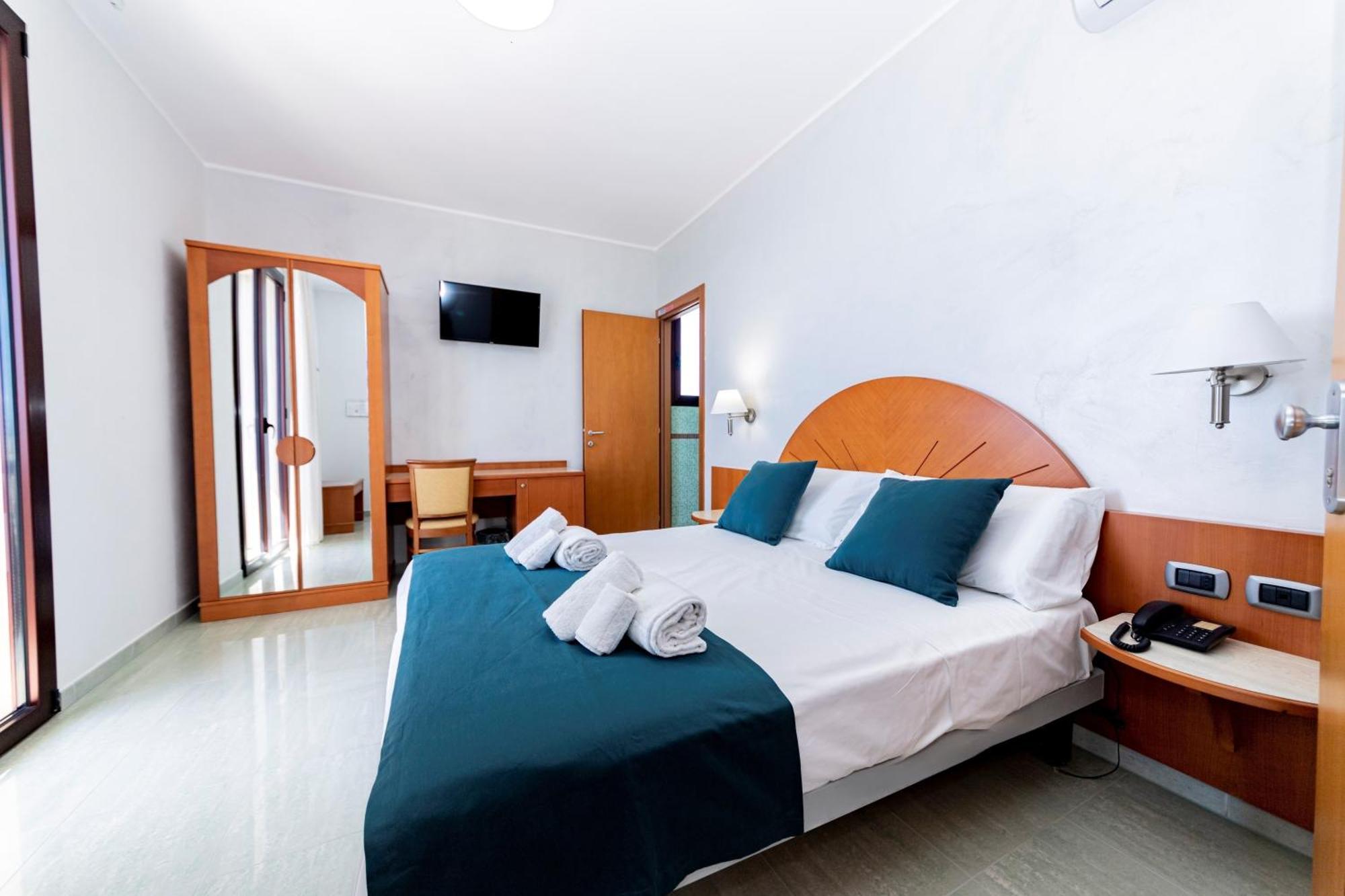 Hotel Alba Torre Lapillo Luaran gambar
