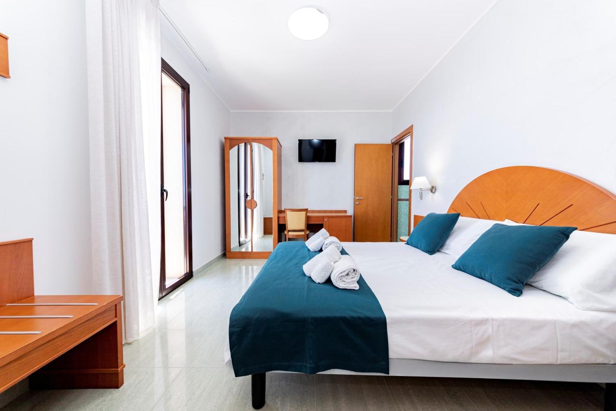 Hotel Alba Torre Lapillo Luaran gambar