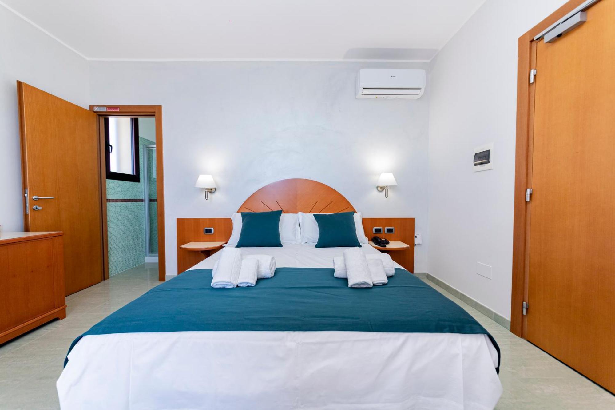 Hotel Alba Torre Lapillo Luaran gambar