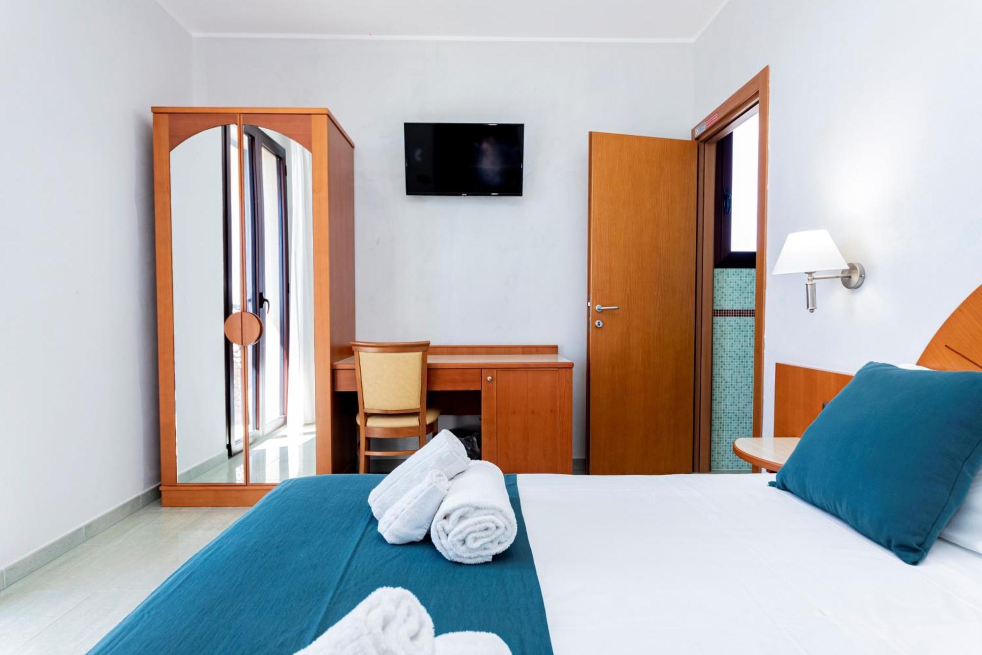 Hotel Alba Torre Lapillo Luaran gambar