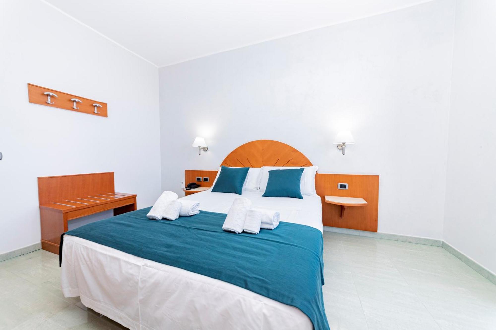 Hotel Alba Torre Lapillo Luaran gambar
