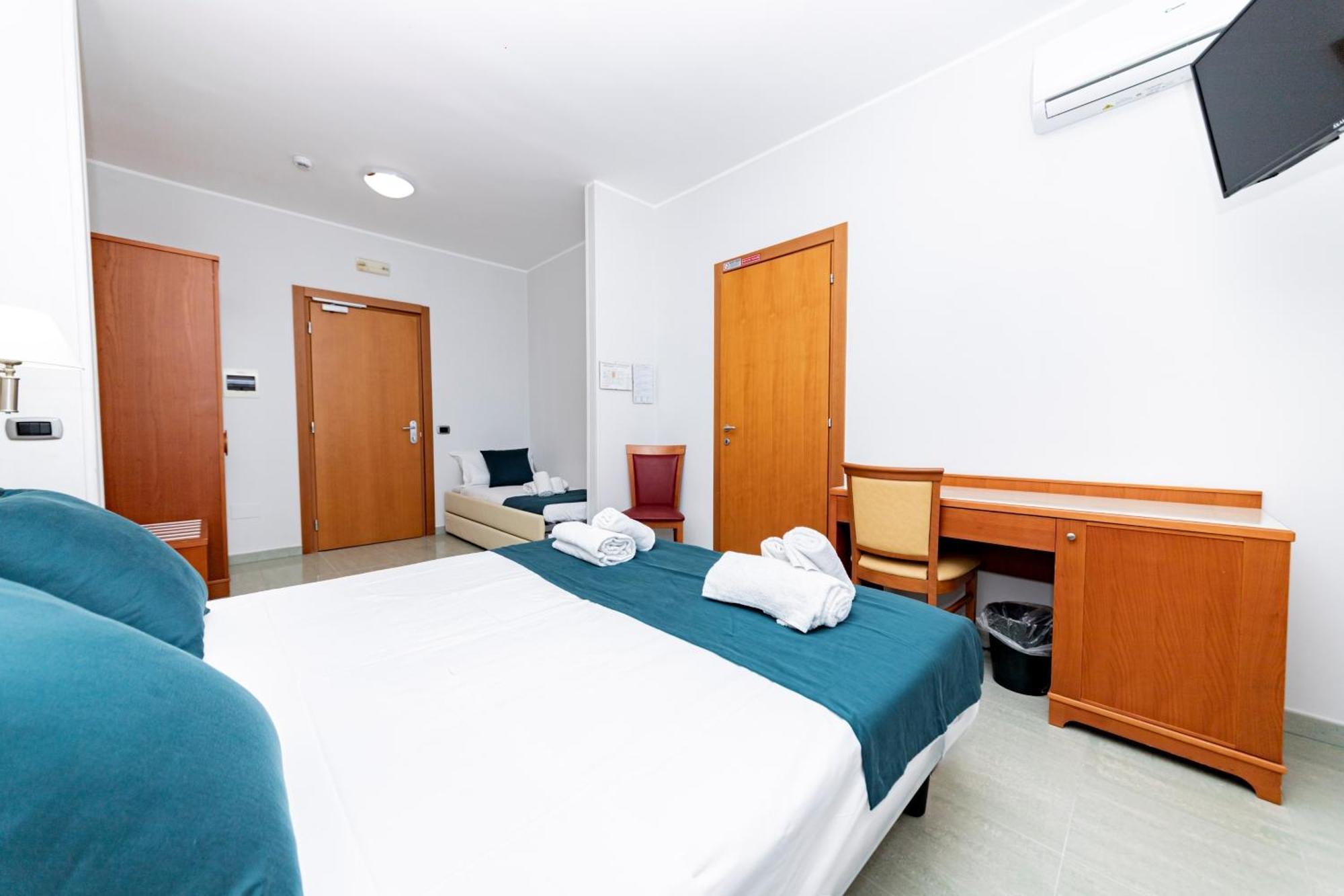 Hotel Alba Torre Lapillo Luaran gambar