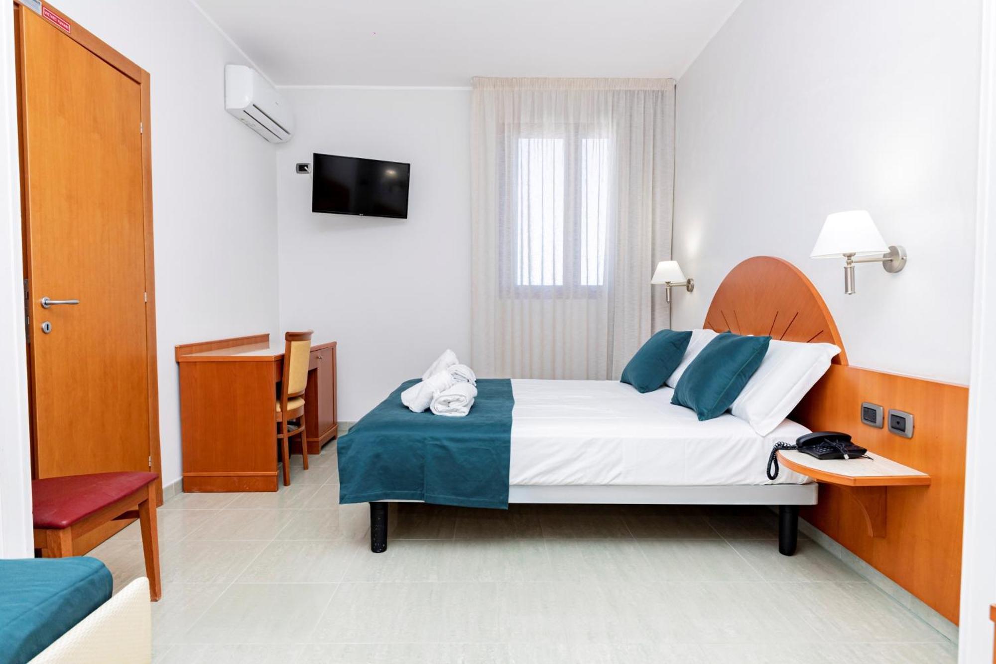 Hotel Alba Torre Lapillo Luaran gambar