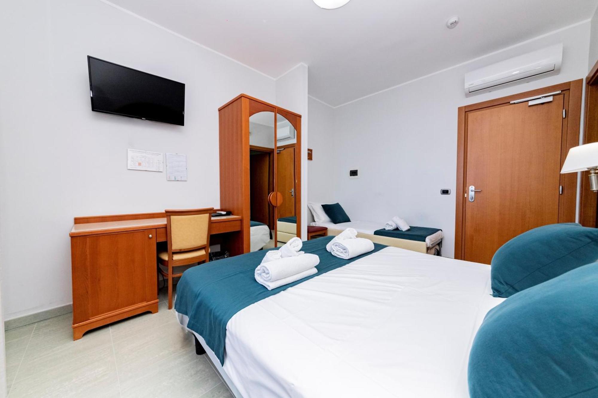 Hotel Alba Torre Lapillo Luaran gambar