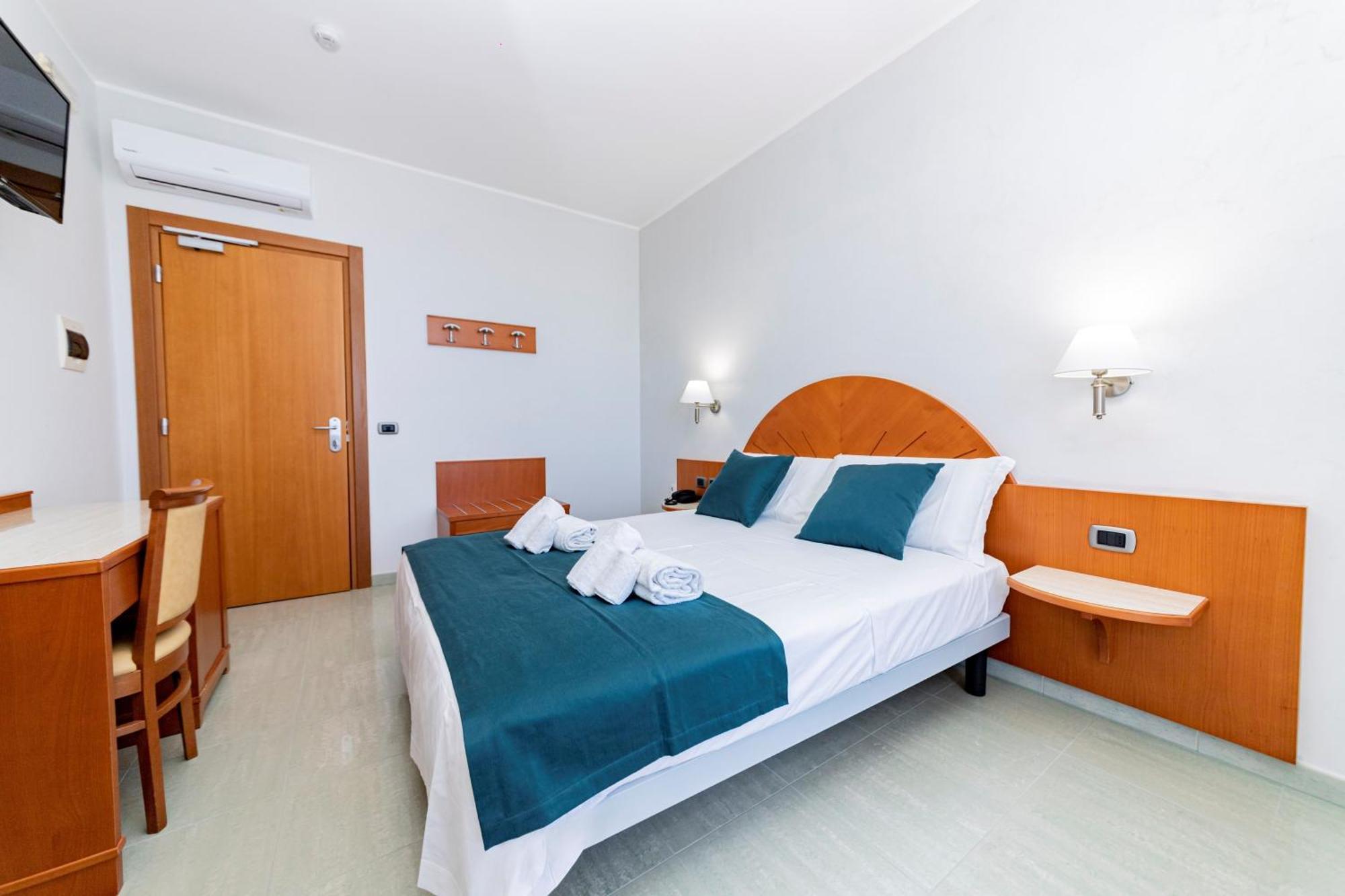Hotel Alba Torre Lapillo Luaran gambar