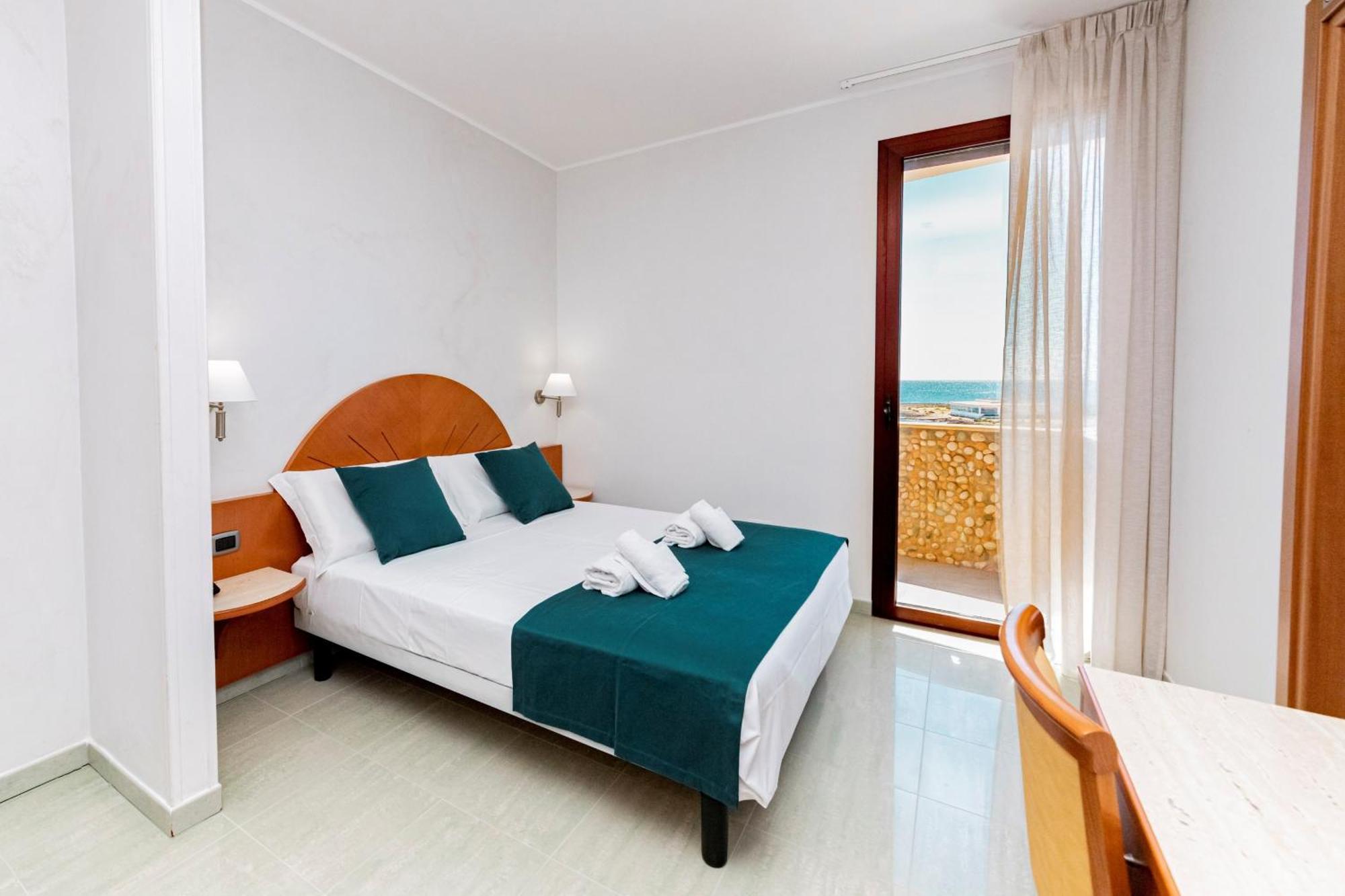 Hotel Alba Torre Lapillo Luaran gambar