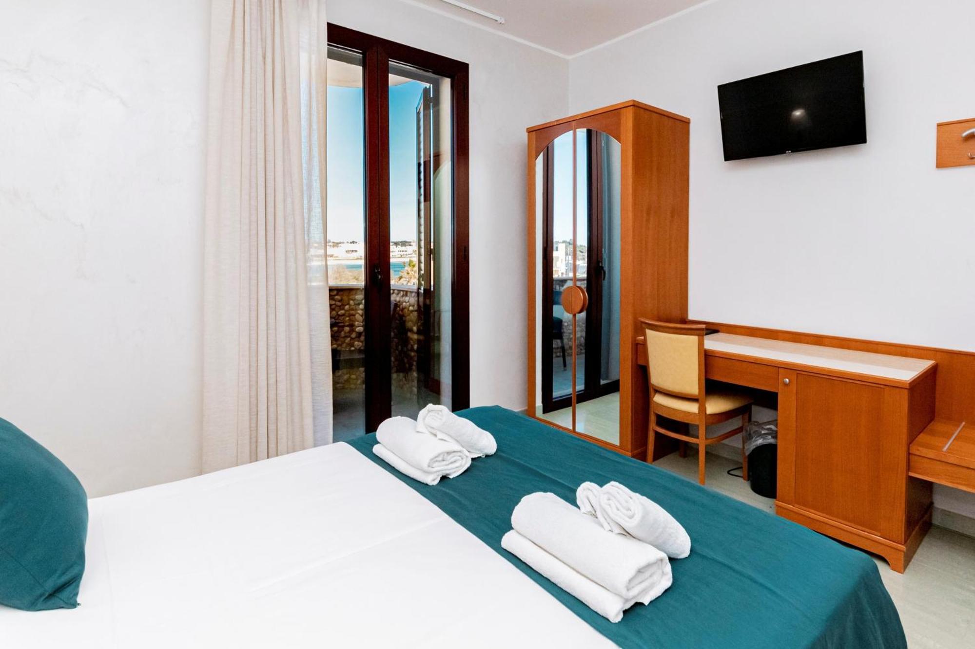 Hotel Alba Torre Lapillo Luaran gambar
